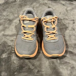 Under Armour Micro G Fuel Run WMNS Sz 8.5